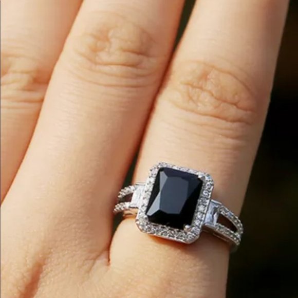 Black Sapphire 925 Silver Jewelry Wedding Ring - Picture 4 of 6